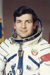 Депутатам горсовета предложено избрать почетным гражданином Кременчуга космонавта Климука