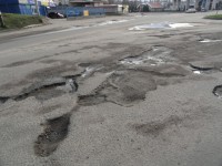 Общественные активисты заявляют, что ямочный ремонт в Кременчуге делается неэффективно