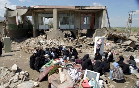Землетрясение в Иране стало сильнейшим за последние 40 лет