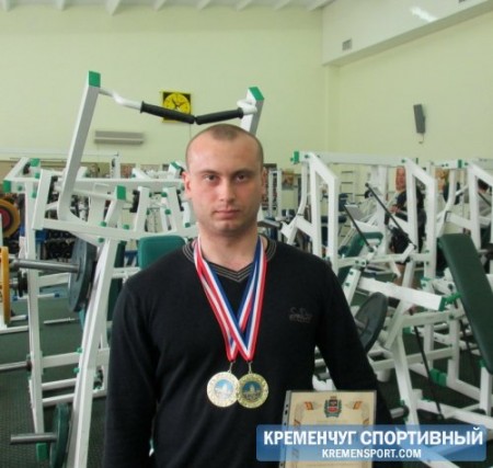 Кременчужанин Александр Невмывако - чемпион Украины в экстремальном жиме лёжа