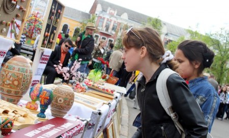 В Полтаве создали гигантскую писанку