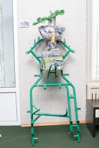 В  Кременчуге открылась первая выставка скульптур-манекенов