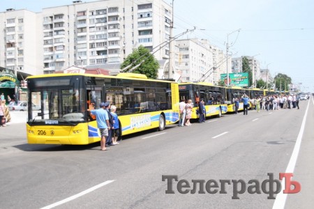 В Кременчуг на маршруты выехали новые троллейбусы