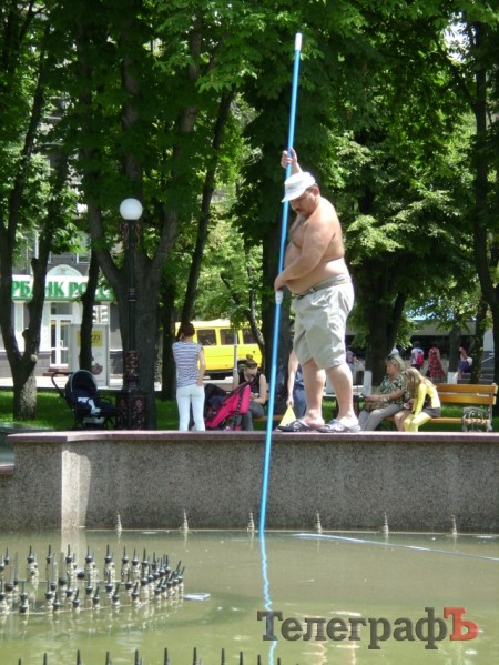 У кременчугских фонтанов появились «выходные»