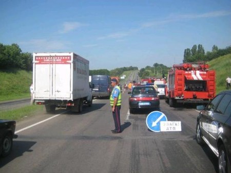 В ДТП под Полтавой погибло трое людей