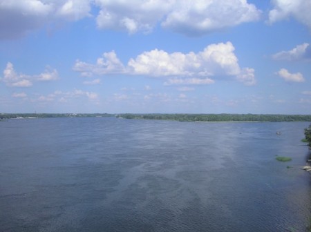 "Им бы понедельники взять и отменить" - кременчужанин заблудился на острове