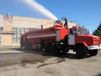 «АвтоКрАЗ» для пожарных Казахстана создал новый автопоезд
