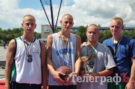В Кременчуге состоялся праздник «уличного» баскетбола