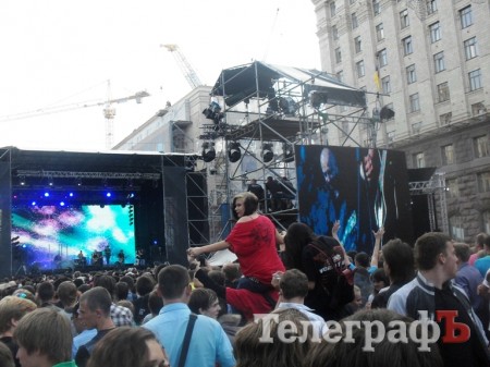 Про РОК, релігію та китайський ліхтарик: репортаж із концерту на честь 1025-річчя Хрещення Київської Русі