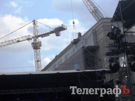 Про РОК, релігію та китайський ліхтарик: репортаж із концерту на честь 1025-річчя Хрещення Київської Русі