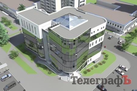 Начальник милиции Львова Сергей Зюбаненко на рабочем столе держит герб Кременчуга