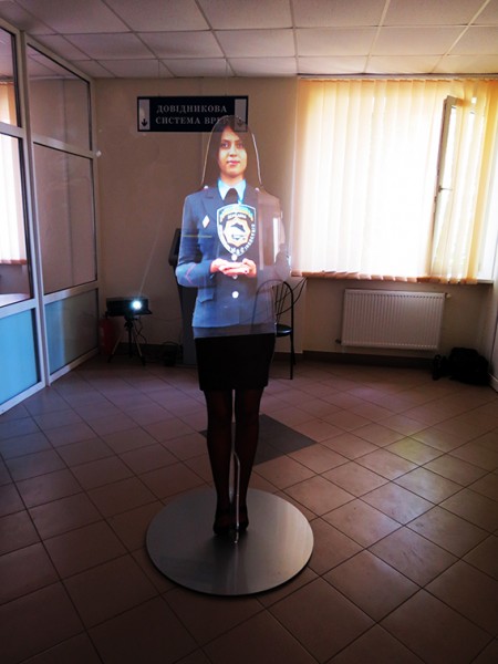 У Ивано-Франковской ГАИ появилась "электронная девушка"