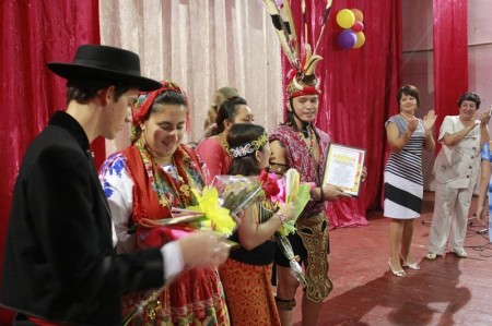 В Комсомольске сегодня начинается фестиваль &quot;Калинове літо на Дніпрі&quot;