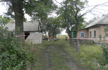 На Полтавщине в частном доме задохнулась 19-летняя мама с трехлетним ребенком