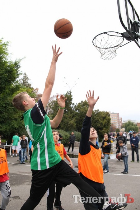 Extreme-zone 2013: Streetball (уличный баскетбол)