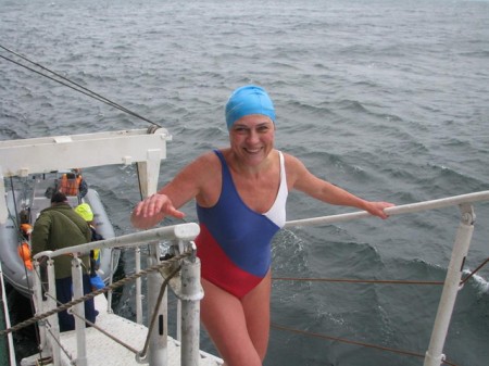 Светловодчанка Наталья Серая переплыла Берингов пролив