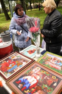 В «Приднепровском» парке проходит выставка-ярмарка «Город мастеров»