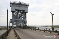 Сегодня мост в Кременчуге частично перекроют
