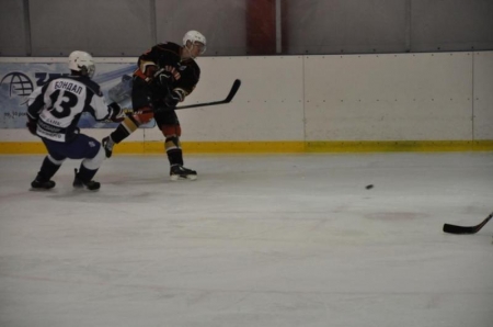 ХК «Кременчуг» уверенно дома разобрался с ХК «Витебск-2»