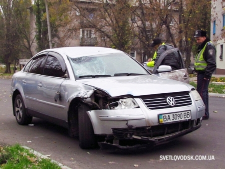 В Светловодске Volkswagen насмерть сбил двух молодых парней