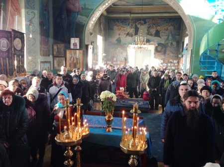 В Кременчуге вознесли молитвы в день Введения во храм Пресвятой Богородицы