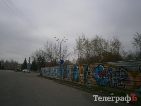 «Житлоинвест» просит продлить аренду земли для строительства в «козырном» месте на площади Победы