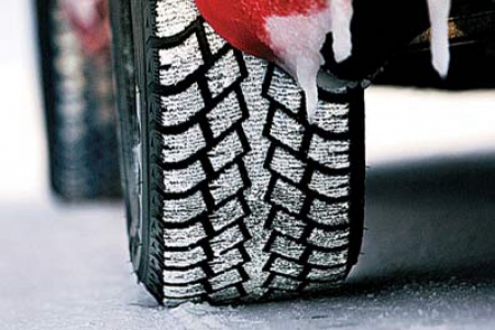 На 22 января обещают метель и гололедицу