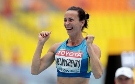 ЛЕГКАЯ АТЛЕТИКА. Анна Мельниченко завоевала «золото» и «бронзу»