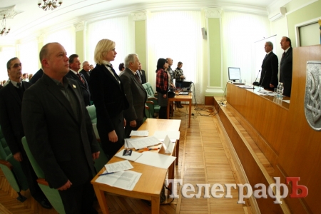 В Автозаводском райсовете призывают отказываться от депполномочий при нежелании работать