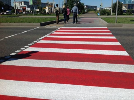 В Кременчуге на дорогах появится красно-белая разметка