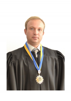 Коллектив Автозаводского районного суда выражает соболезнования по поводу трагической смерти судьи Лободенко