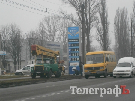 В Кременчуге стремительно дорожает бензин