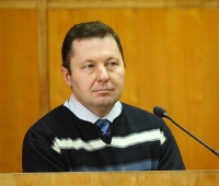 Як зекономити на чиновниках: про кременчуцькі райони