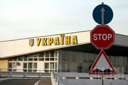 Россиянам ограничили сроки пребывания в Украине