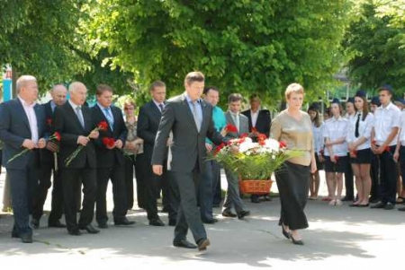 В Кременчуге почтили память жертв политических репрессий