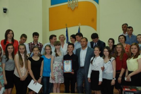 В Кременчуге видеоролики о подростковой беременности и доброте победили в конкурсе В Кременчуге видеоролики о подростковой беременности и доброте победили в конкурсе