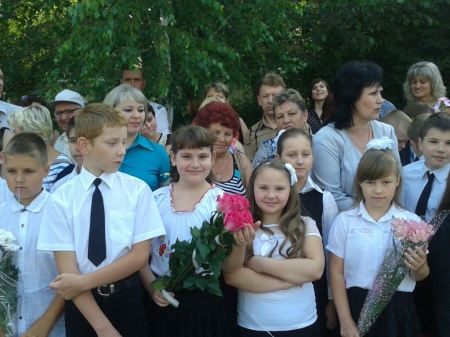 В Кременчуге прозвенел последний звонок-2014!