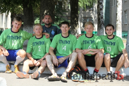Символично! «ПТН ПНХ» выиграла футбольный кубок в помощь армии