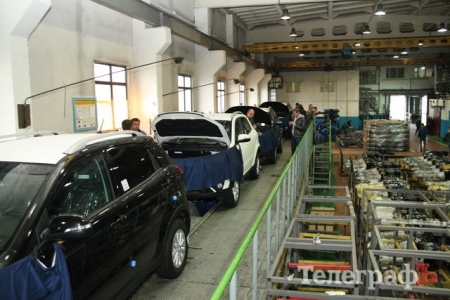 Кременчугский автосборочный приостанавливает работу, половину персонала сократят, – Черныш