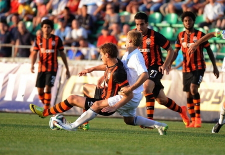 «Ворскла» упустила победу над «Шахтером». Футболисты едва не устроили массовую драку