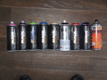 Киевские хулиганы обрисовали вагон метро на КВСЗ