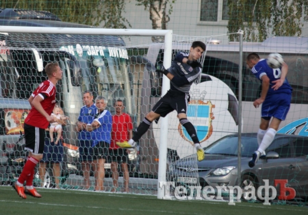 «Кремень» выиграл в «полтавском дерби»