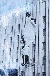 "23 года В-НЕ-зависимости" - поделись своим фото