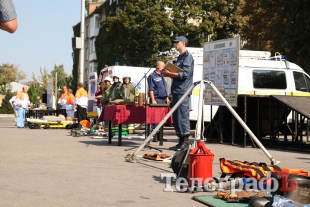 "Кременчуг, спасайся кто может!" - учения для горожан "Кременчуг, спасайся кто может!" - учения для горожан