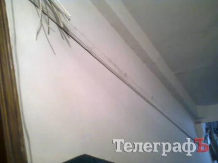 На Раковке неизвестные порезали кабели связи в четырёх многоэтажках