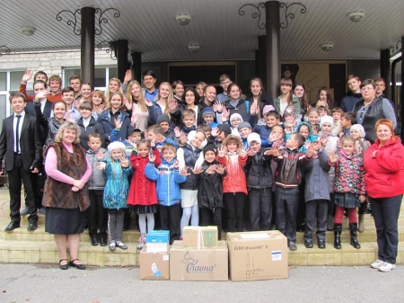 19 школа собрала более 2 тыс грн, а 10-я - гуманитарку для бойцов АТО