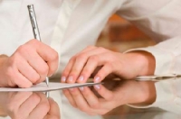 Перекроїти бюджети