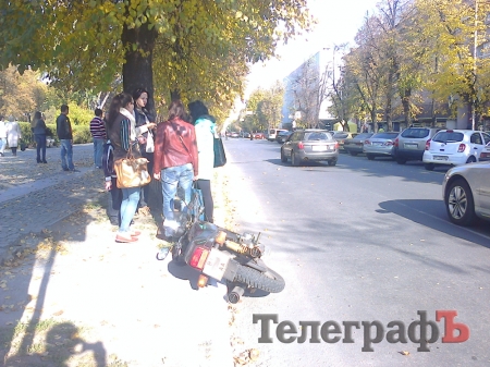 В Кременчуге водитель избил мотоциклиста, который чуть не попал ему под колёса