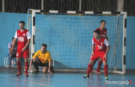 Мини-футбол: "Лукас" разгромлен во Львове Мини-футбол: "Лукас" разгромлен во Львове