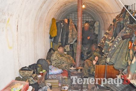 Кіборги просили у кременчужан хліба і води - волонтери привезли і потрапили під обстріл